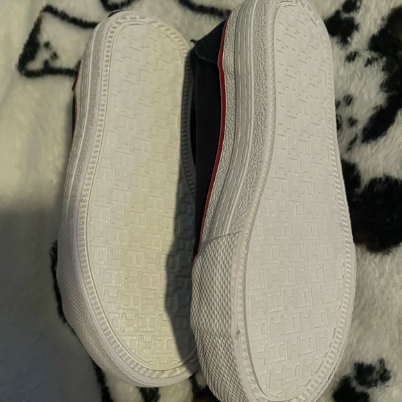Tommy Hilfiger Kids Navy and White Slip-On Sneakers - Picture 3 of 6
